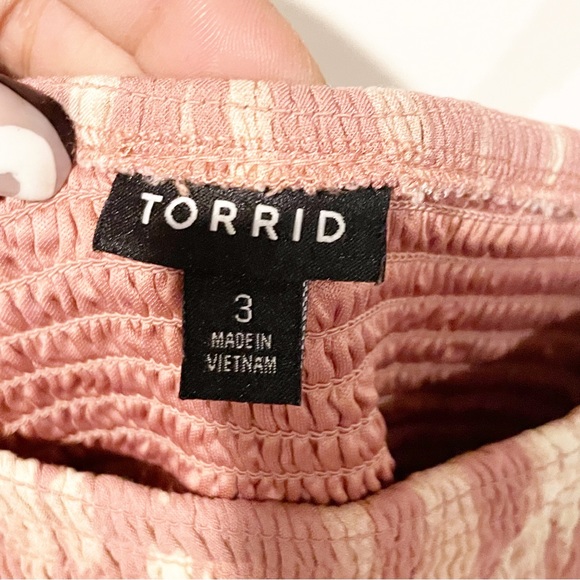 Torrid Plus Size‎ 3X Pink Tie Dye Print Smocked Sleeveless Midi Dress - Picture 4 of 6